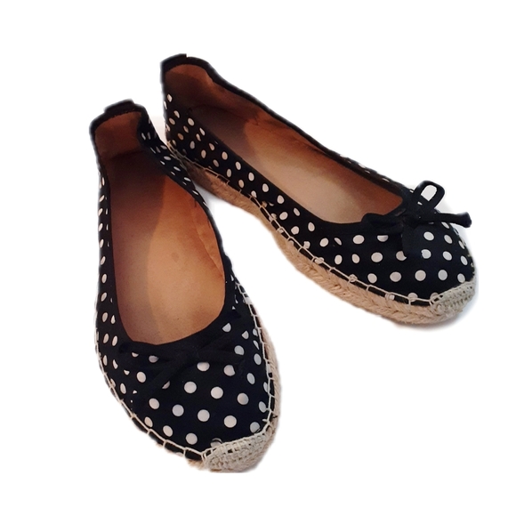 Mossimo Supply Co. Polka Dot Flats - Picture 3 of 4